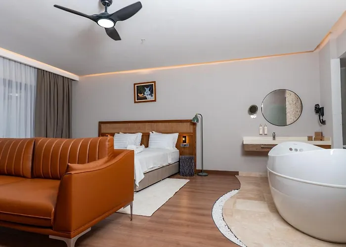 Cunda Kizilca Deluxe & ホテル