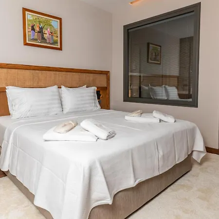 Cunda Kızılca Deluxe Hotel&spa Otel 4*