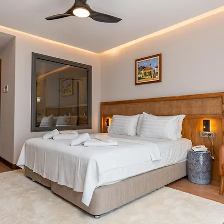 Cunda Kızılca Deluxe Hotel&spa Otel 4*