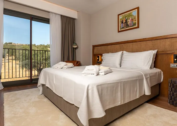 Cunda Kizilca Deluxe & Ayvalı